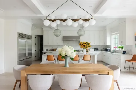 571 Pauls Lane Bridgehampton NY 11932