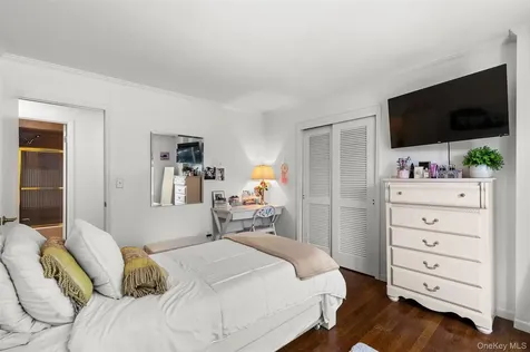 40 Penny Lane Scarsdale NY 10583