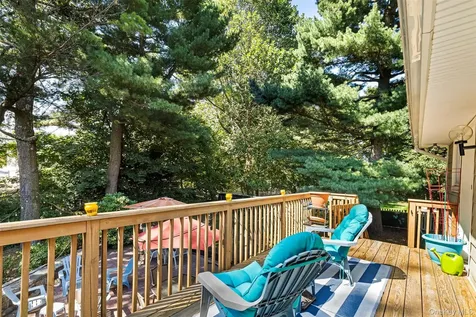 40 Penny Lane Scarsdale NY 10583