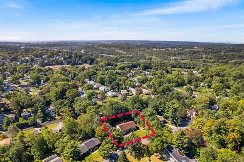 40 Penny Lane Scarsdale NY 10583