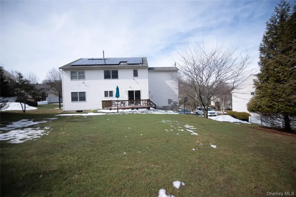 17 Oakley Boulevard Garnerville NY 10923