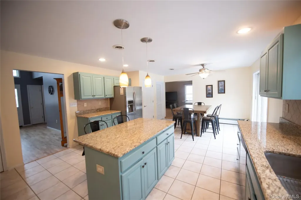 17 Oakley Boulevard Garnerville NY 10923
