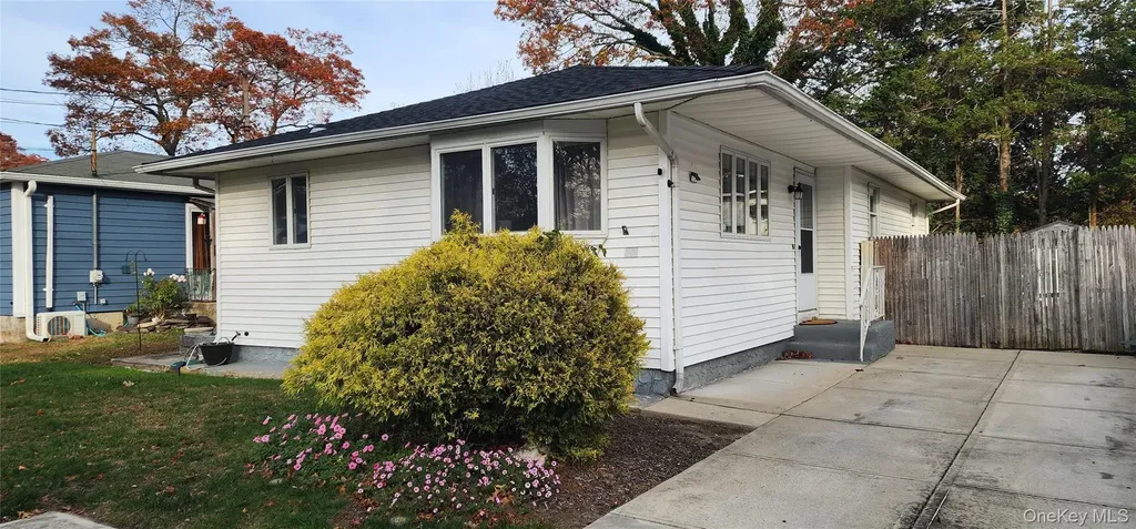43 Titmus Drive Mastic NY 11950