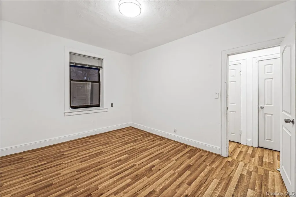 61-40 Saunders Rego Park NY 11374