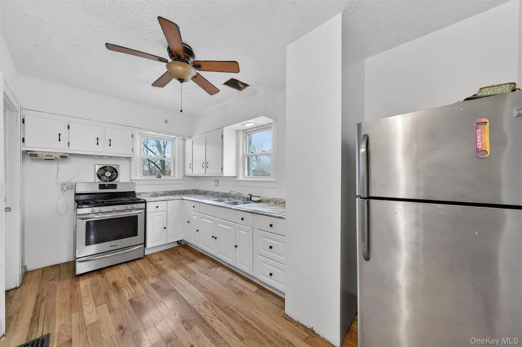 29 Lafayette Avenue Middletown NY 10940