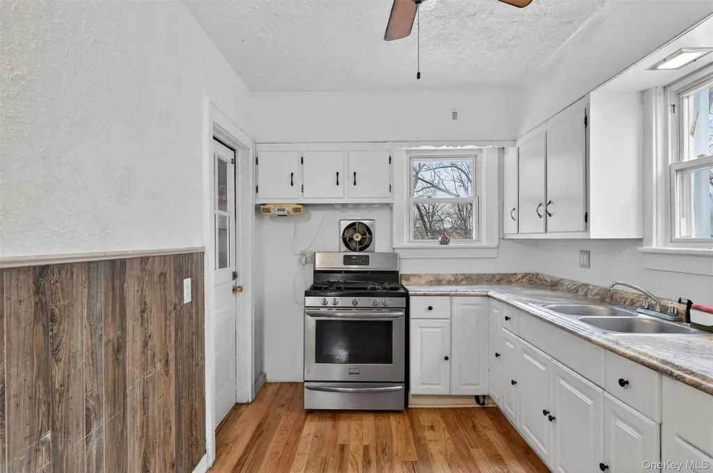 29 Lafayette Avenue Middletown NY 10940