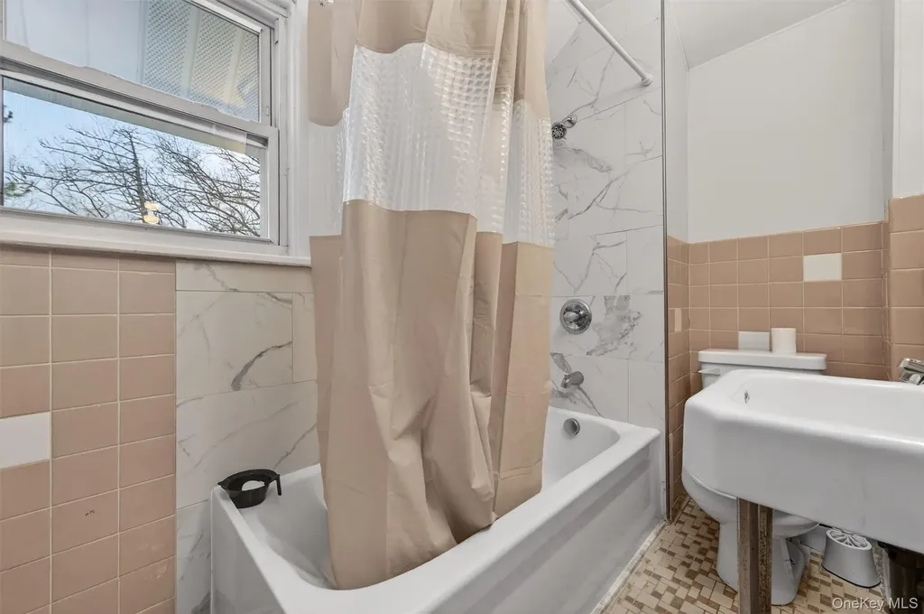 29 Lafayette Avenue Middletown NY 10940