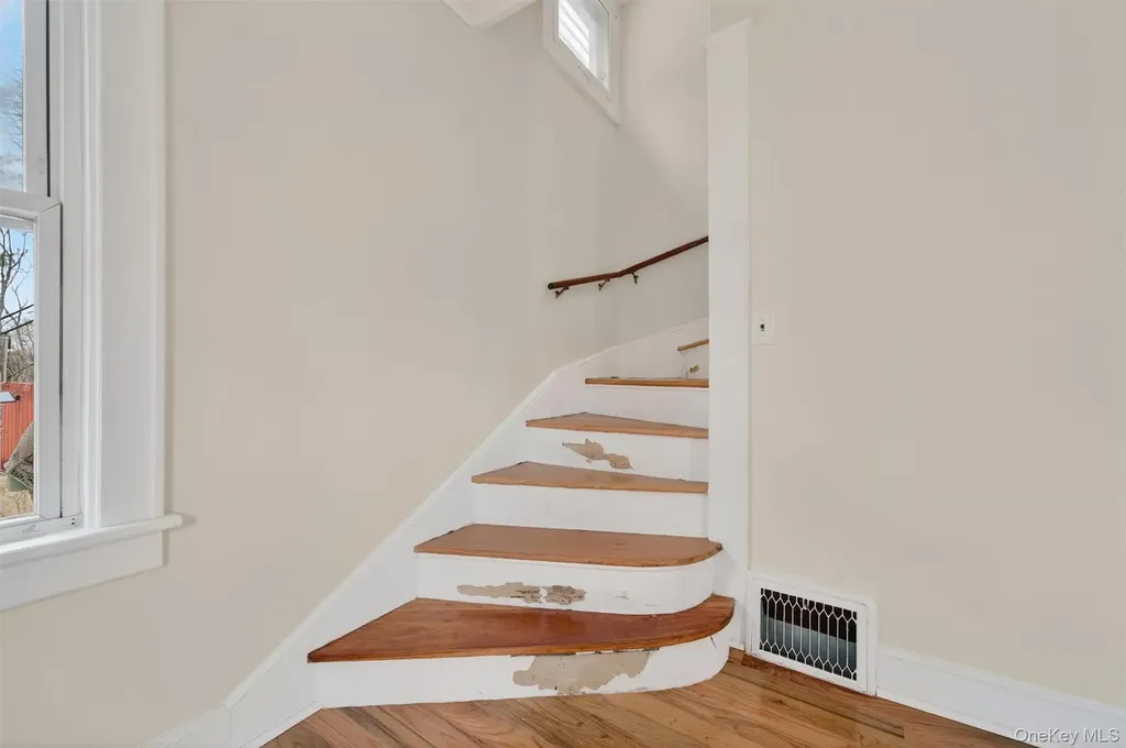 29 Lafayette Avenue Middletown NY 10940
