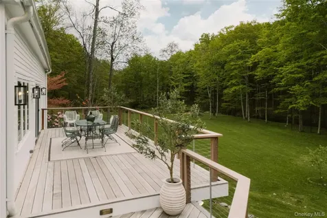 1046 Bulls Head Road Clinton Corners NY 12514