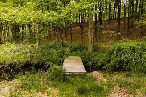1046 Bulls Head Road Clinton Corners NY 12514