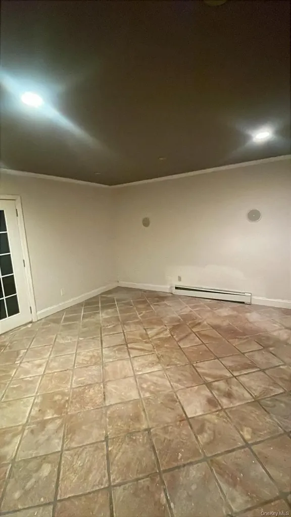 2794 Lincoln Boulevard Merrick NY 11566