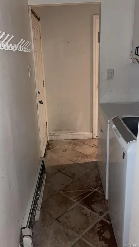 2794 Lincoln Boulevard Merrick NY 11566