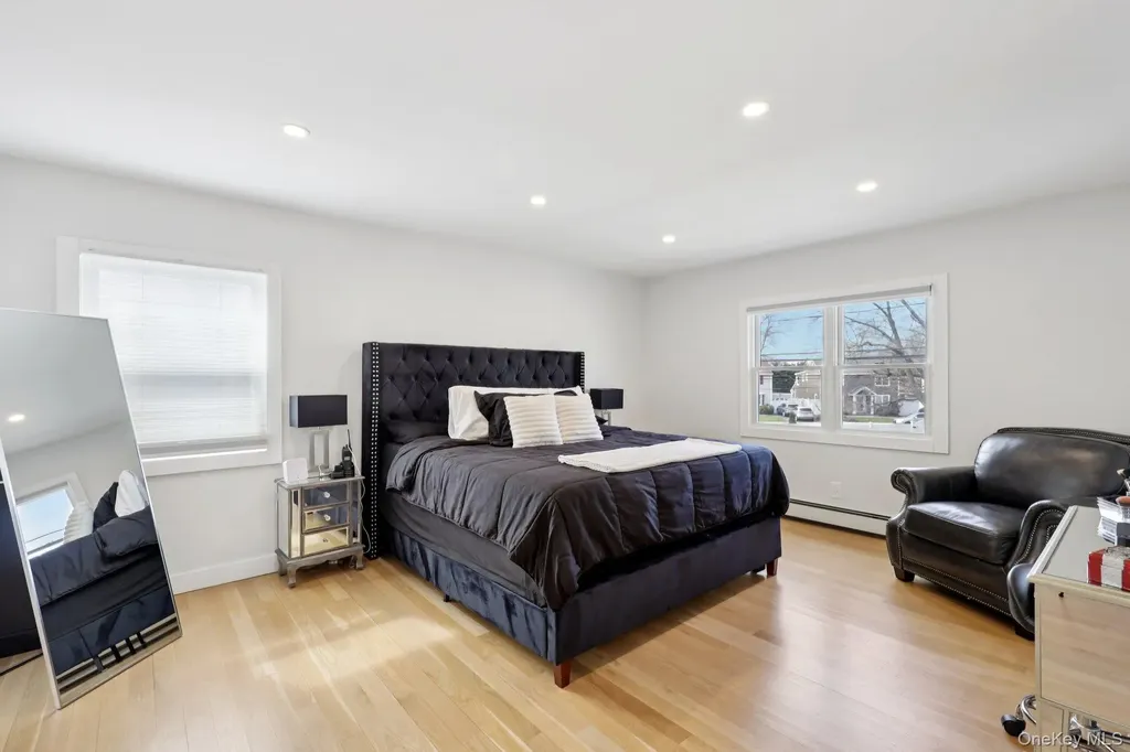 1361 Kew Avenue Hewlett NY 11557