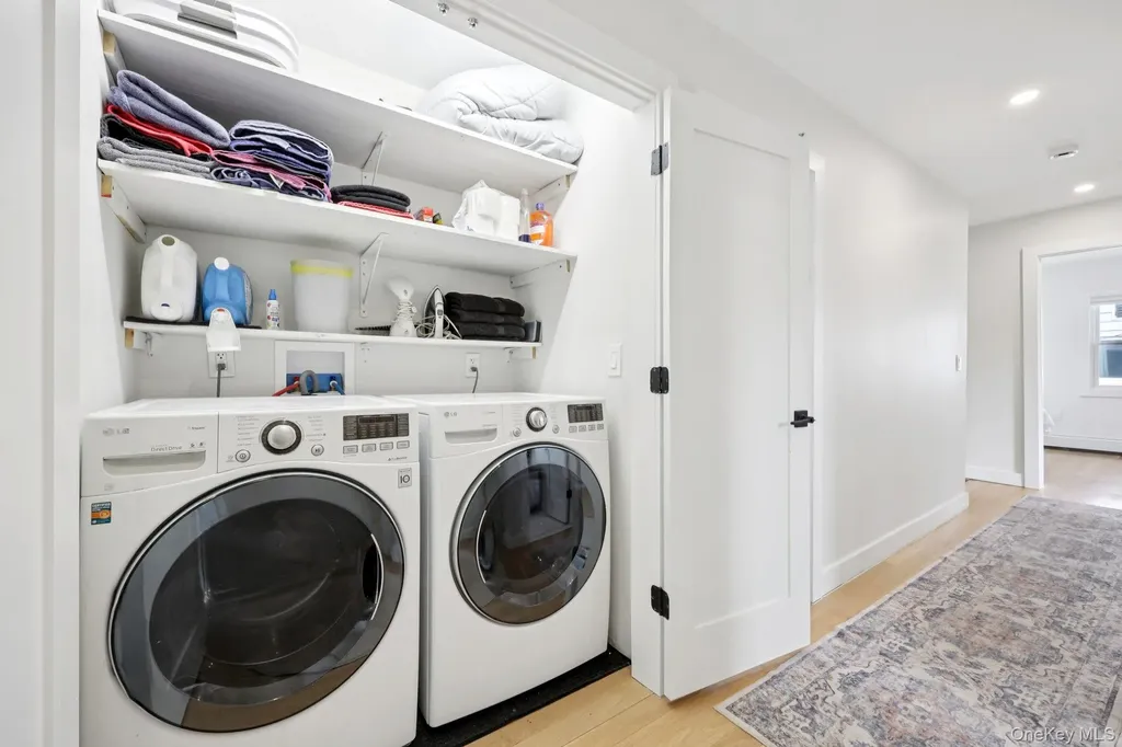 1361 Kew Avenue Hewlett NY 11557