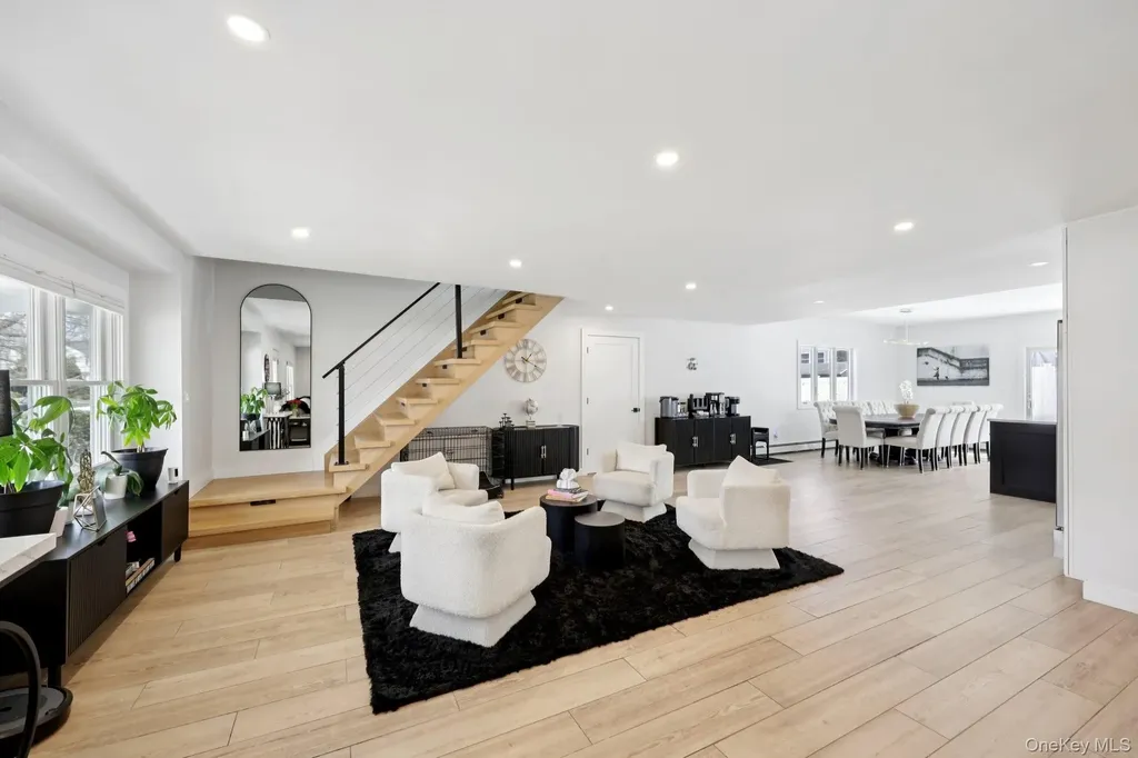 1361 Kew Avenue Hewlett NY 11557