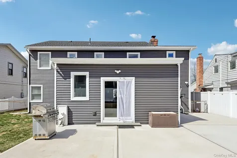 1361 Kew Avenue Hewlett NY 11557