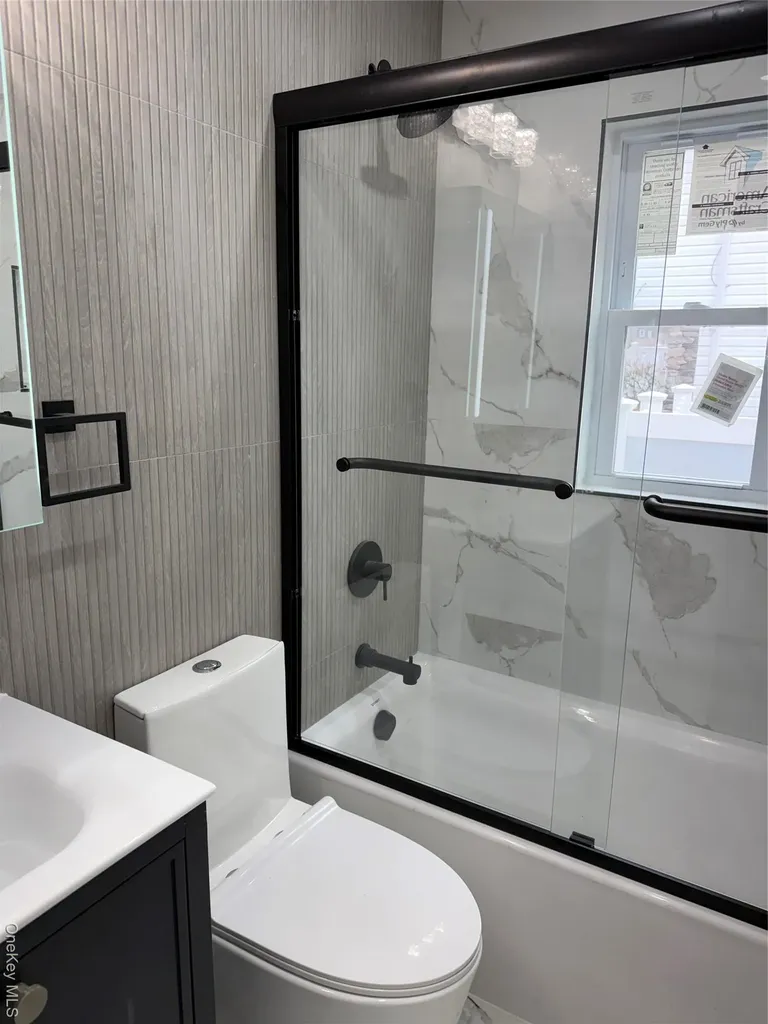 51 Osprey Place Massapequa NY 11758