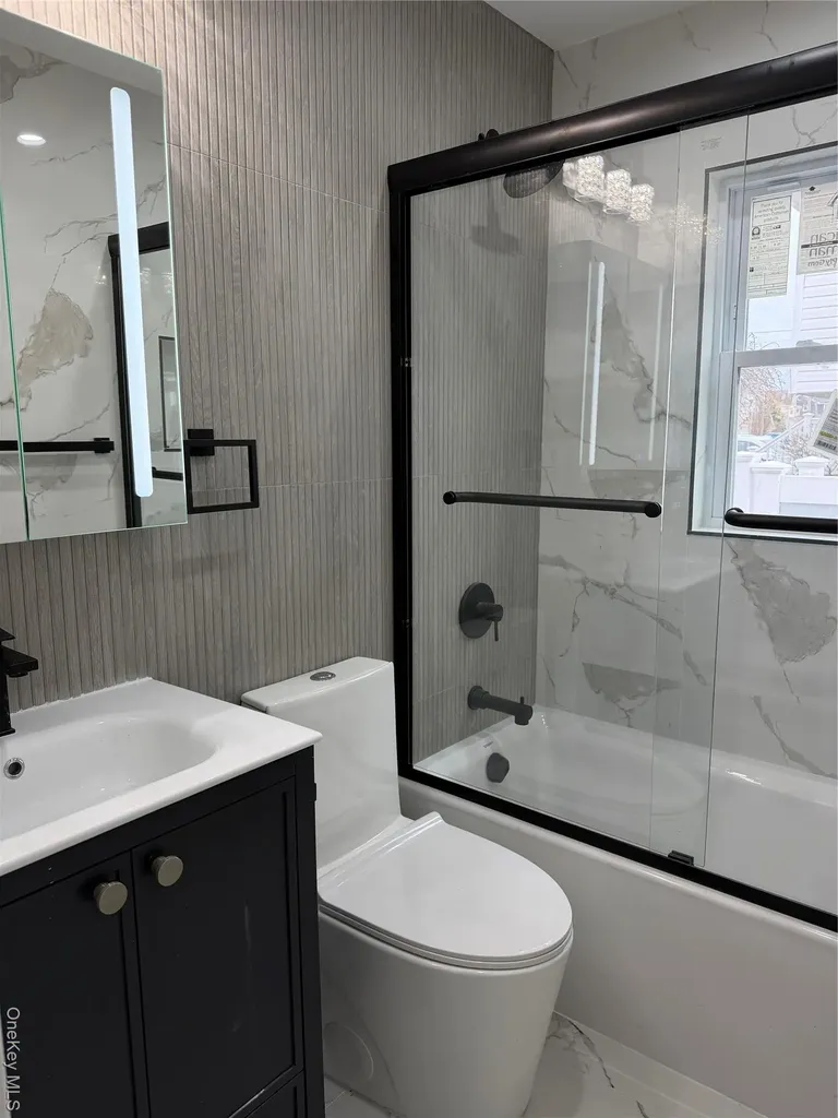 51 Osprey Place Massapequa NY 11758