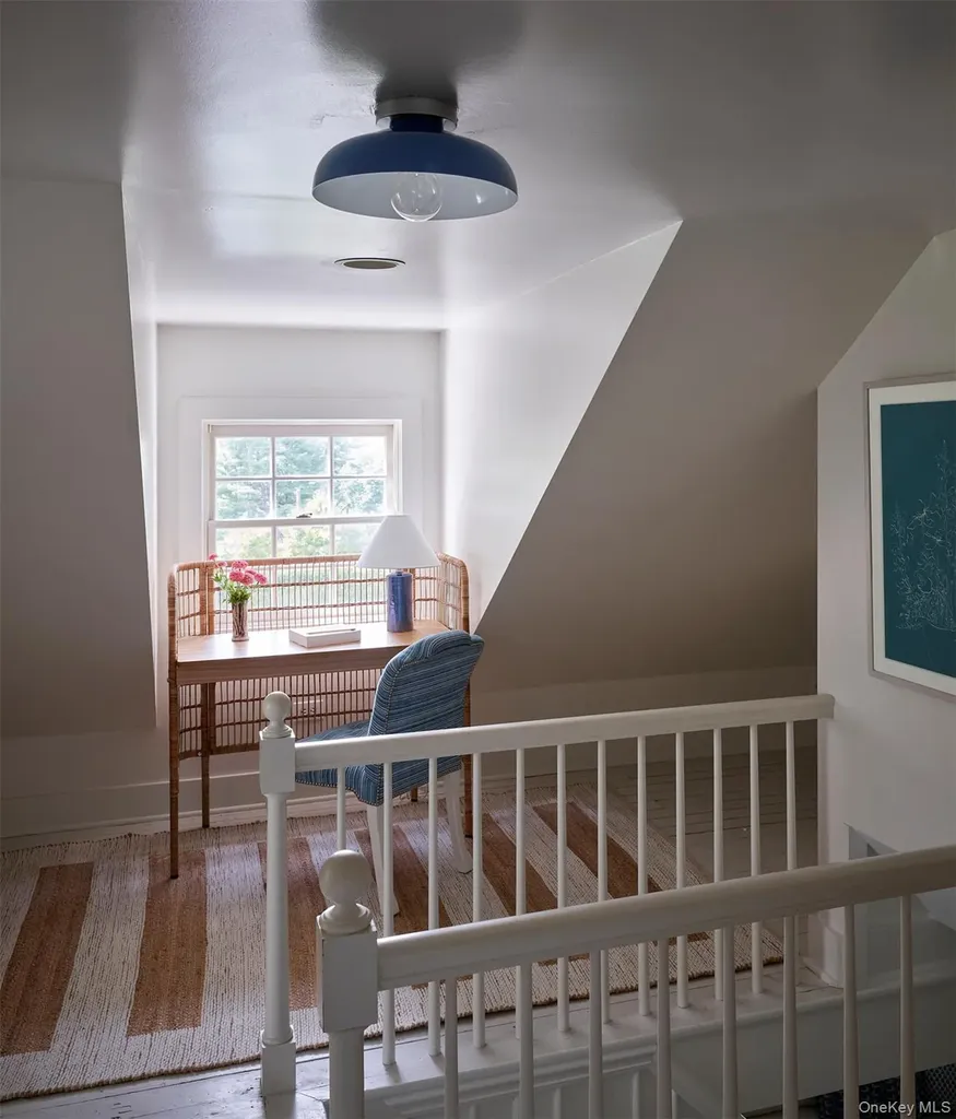 11 Sutton Road Millbrook NY 12545