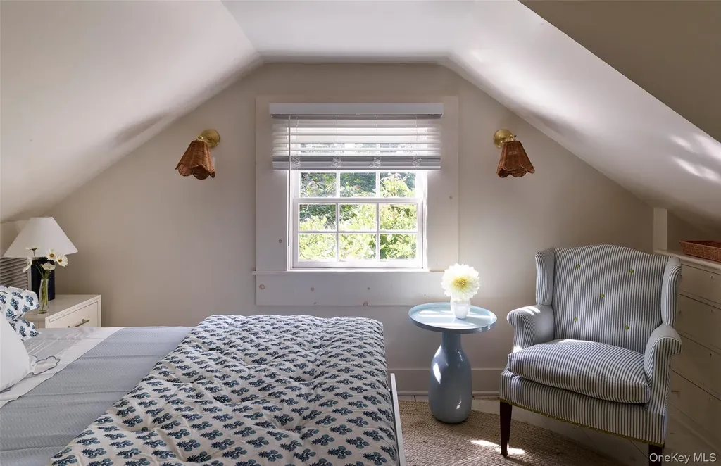 11 Sutton Road Millbrook NY 12545