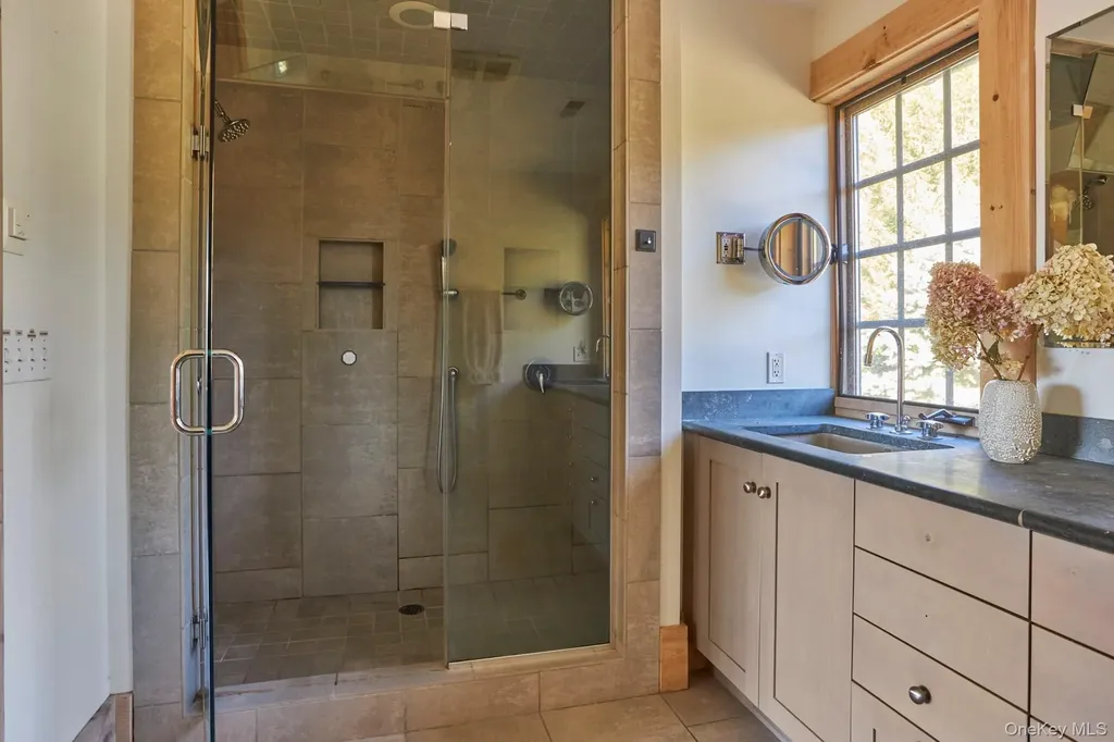 87 Kaye Road Millerton NY 12546