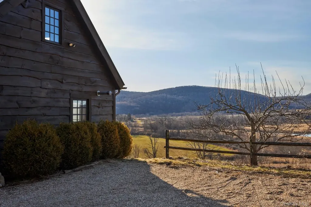 87 Kaye Road Millerton NY 12546