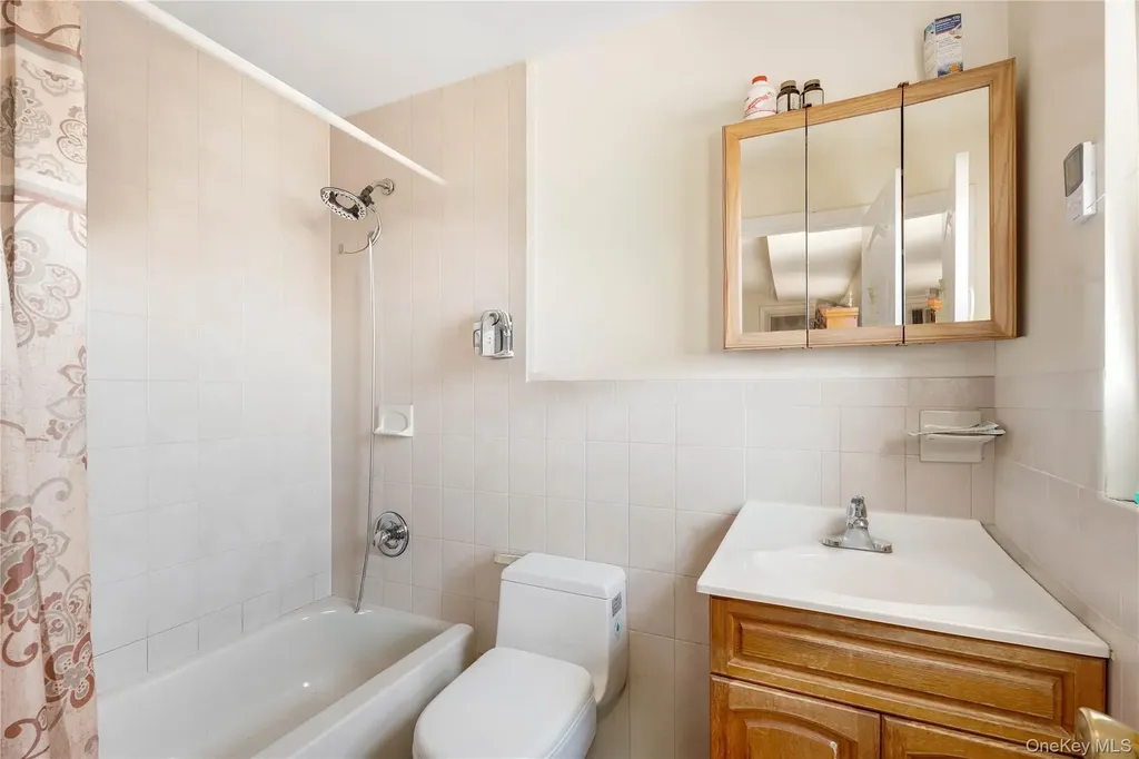 727 E 83rd Street Brooklyn NY 11236