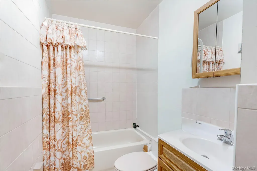 727 E 83rd Street Brooklyn NY 11236