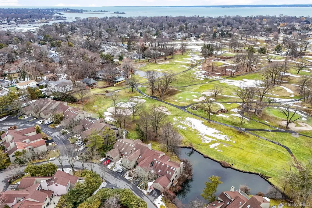601 Fairway Green Mamaroneck NY 10543