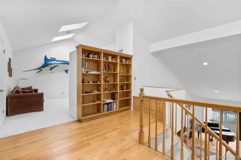 601 Fairway Green Mamaroneck NY 10543