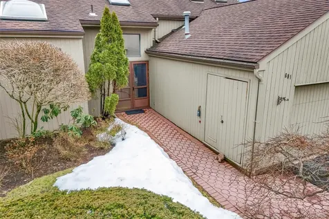 601 Fairway Green Mamaroneck NY 10543