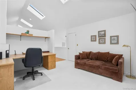 601 Fairway Green Mamaroneck NY 10543