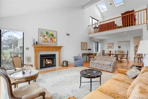 601 Fairway Green Mamaroneck NY 10543