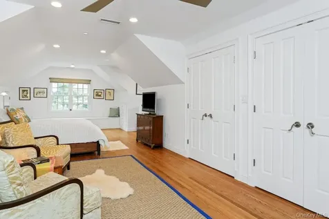 34 Hemlock Drive Sleepy Hollow NY 10591