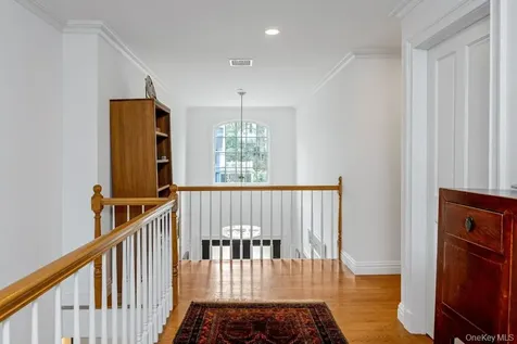 34 Hemlock Drive Sleepy Hollow NY 10591
