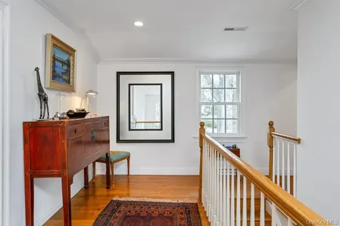 34 Hemlock Drive Sleepy Hollow NY 10591