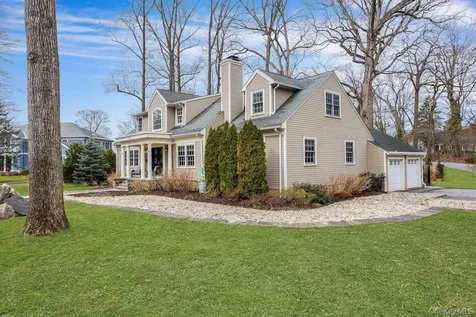 34 Hemlock Drive Sleepy Hollow NY 10591
