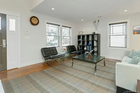 25 Hudson Avenue Irvington NY 10533