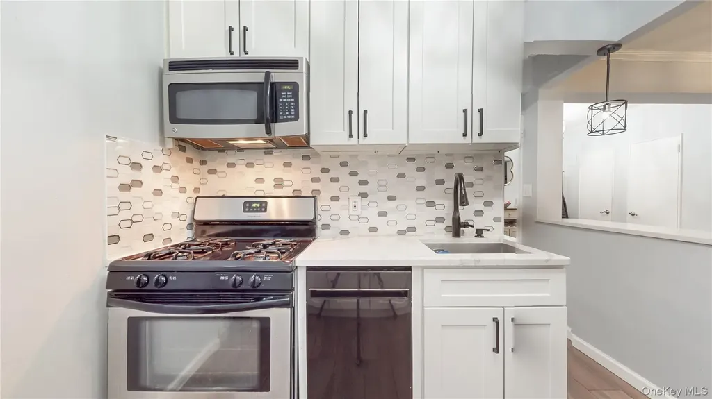 67-38 108th Street Forest Hills NY 11375