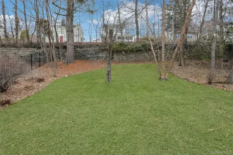 49 Bellewood Avenue Dobbs Ferry NY 10522