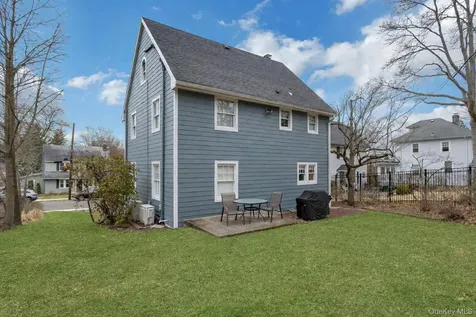 49 Bellewood Avenue Dobbs Ferry NY 10522
