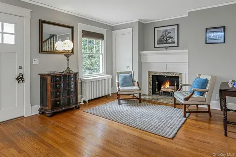 49 Bellewood Avenue Dobbs Ferry NY 10522