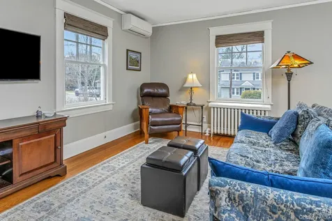 49 Bellewood Avenue Dobbs Ferry NY 10522