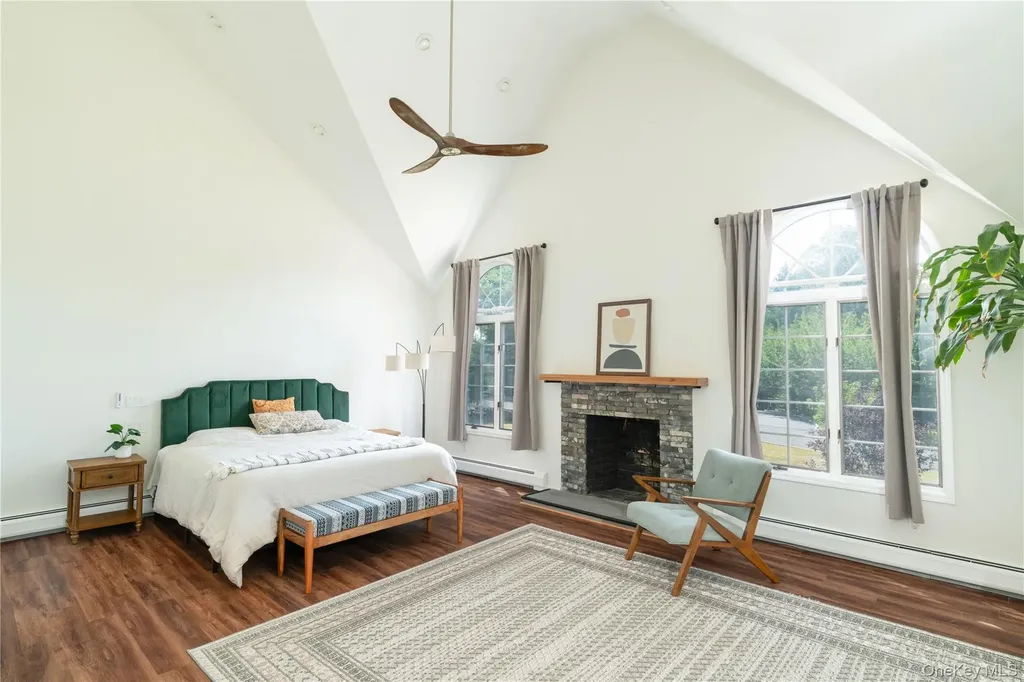 27 Valenza Lane Blauvelt NY 10913