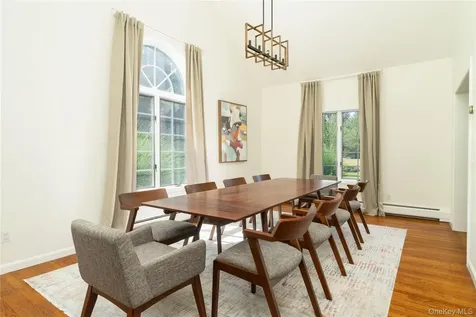 27 Valenza Lane Blauvelt NY 10913