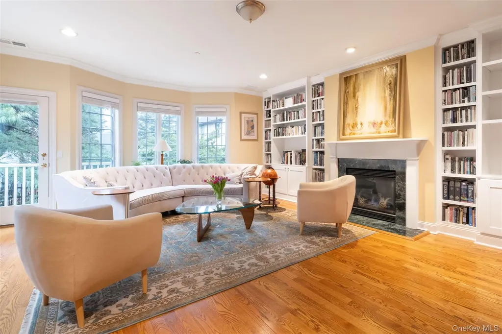 31 1st Street Pelham NY 10803
