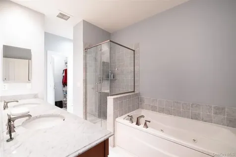 31 1st Street Pelham NY 10803