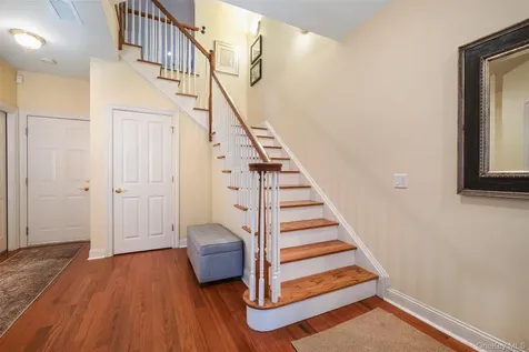 31 1st Street Pelham NY 10803