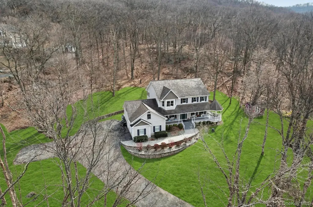 3 Nova Drive Cornwall NY 12518