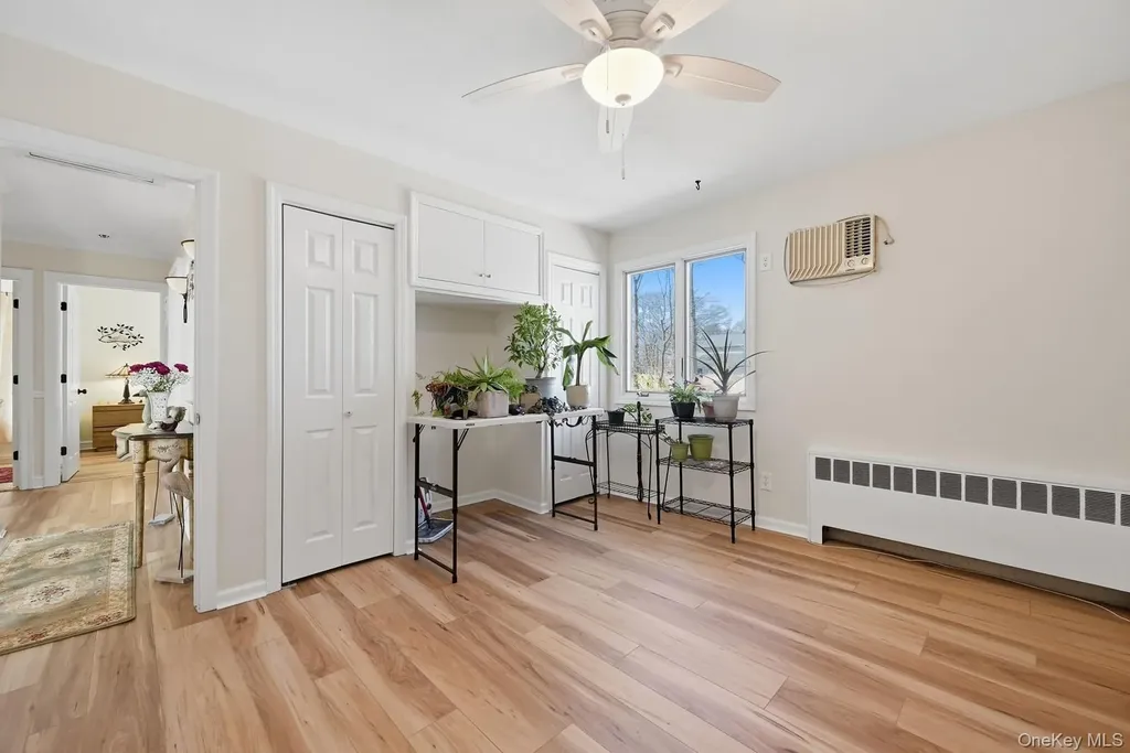 628 Peter Paul Drive West Islip NY 11795